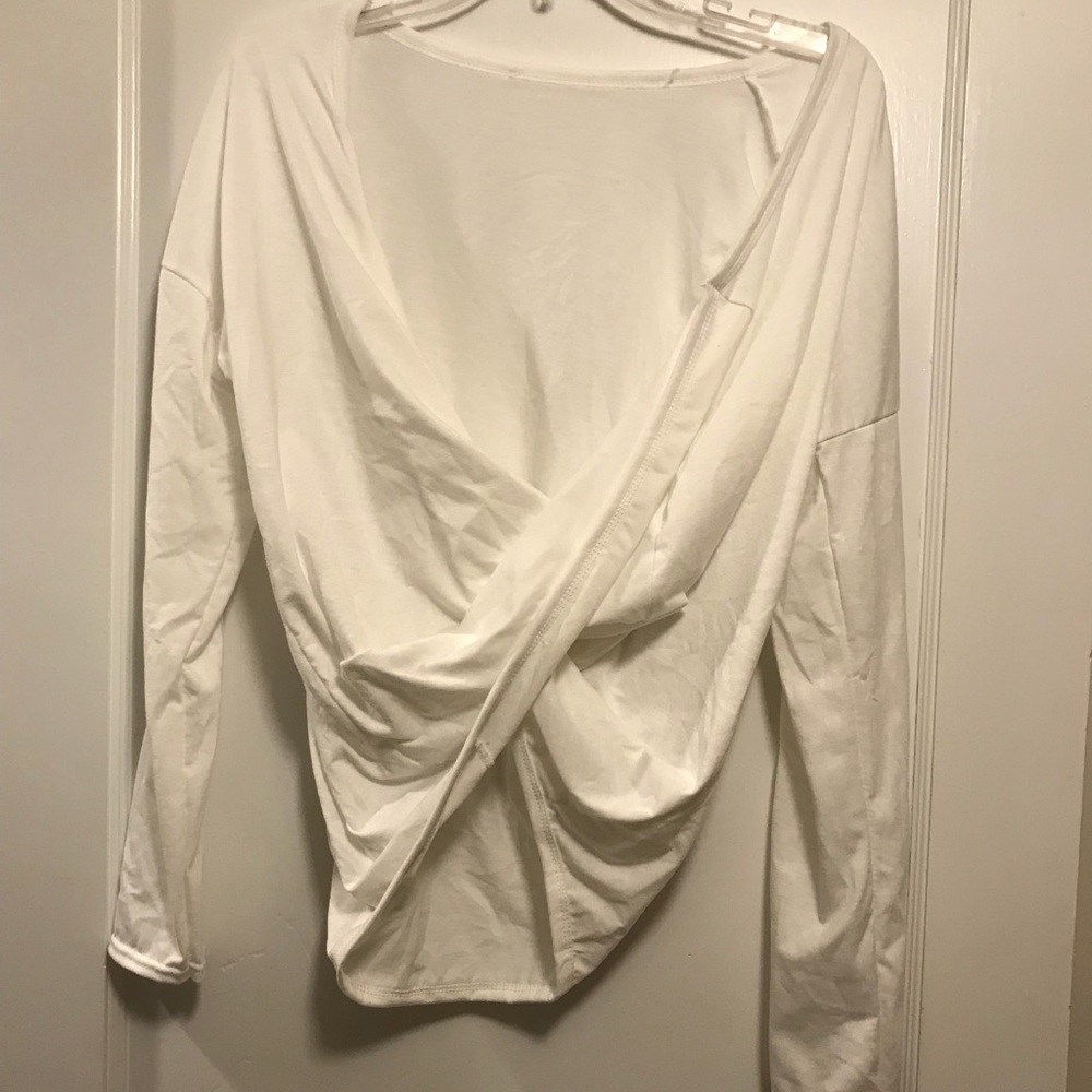 Sexy white twist top